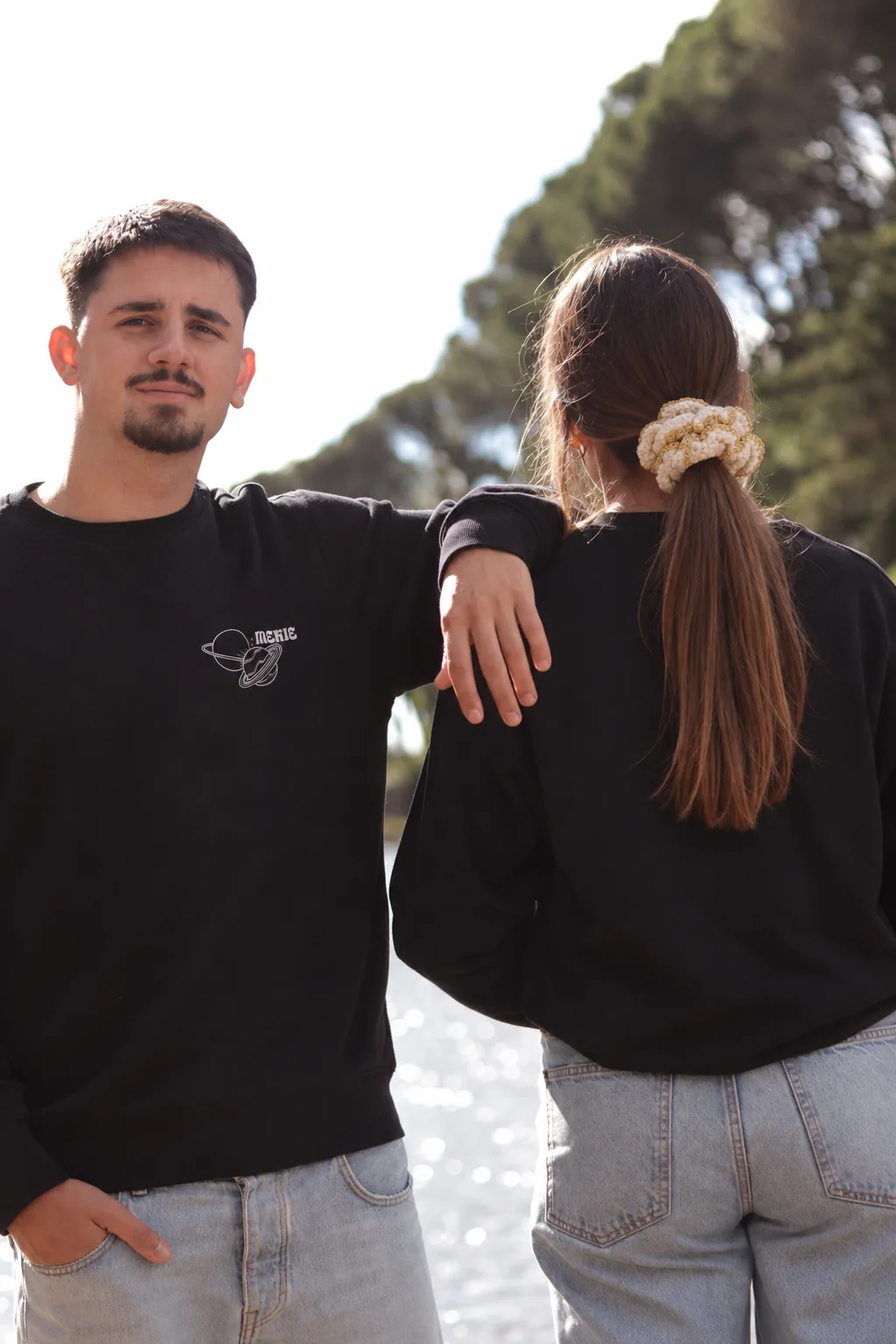 Sweatshirt Planetas Preto, imagem 2 de 3